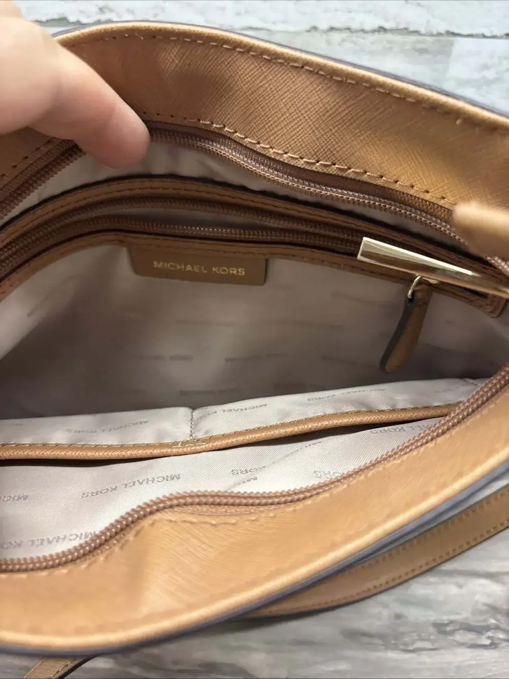 Michael Kors Morgan Leather Purse Lot Of 2+ Wallet